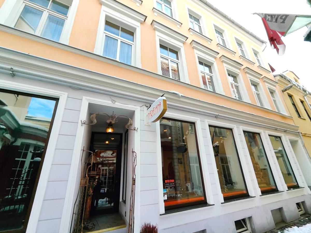 Lägenhet Gleznotaju Old Town Two Bedroom *